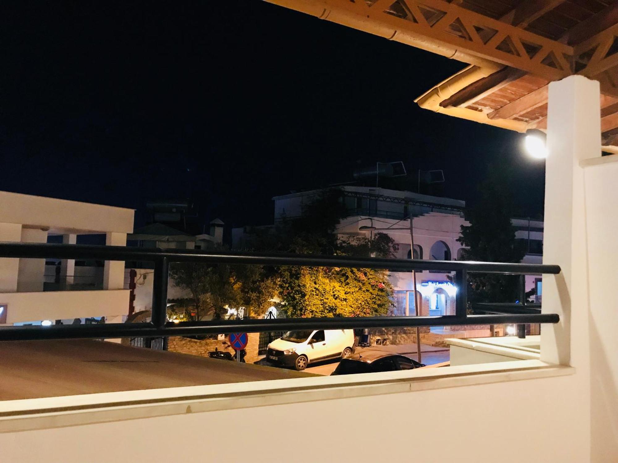 Cam Hotel غومْبيت المظهر الخارجي الصورة